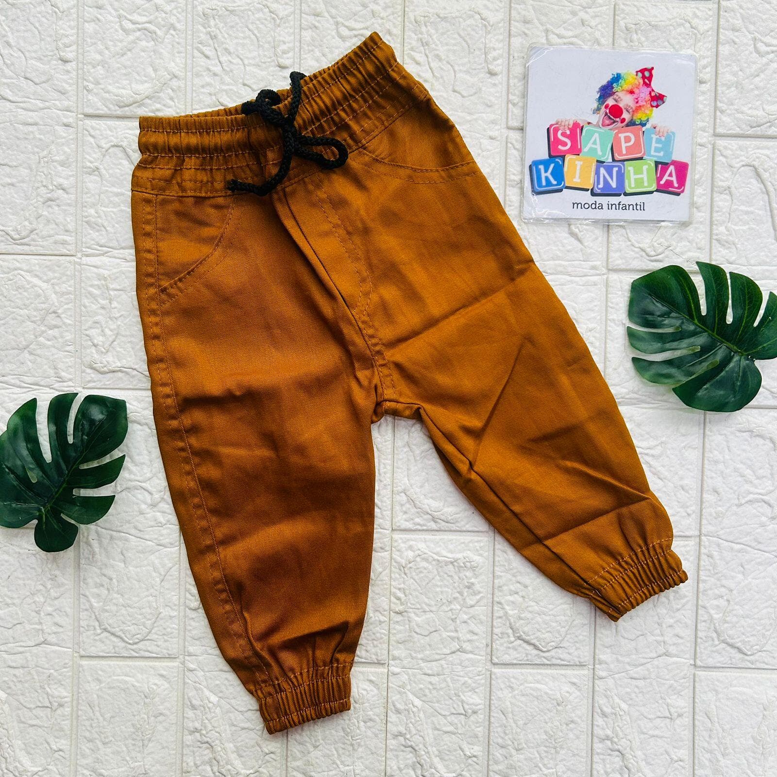 Calça Jogger Colorida Lisa de Brim, cor Mostarda